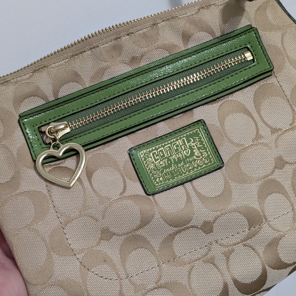 Coach Tan and Green Women's Bag - Picture 1 of 3